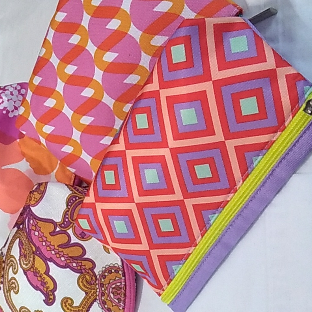 Clinique Cosmetic Bags Bundle Of 4 Multicolor Floral Paisley Geometric Prints